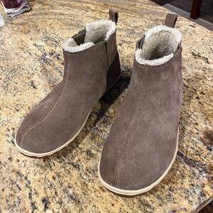 L.L. Bean Brown Ankle Boots with Cream Lining